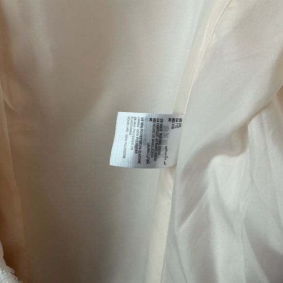 Women’s Ivory Tweed Jacket - Picture 5 of 6